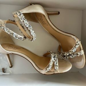 Jewel Badgley Mischka Evening Wedding shoes